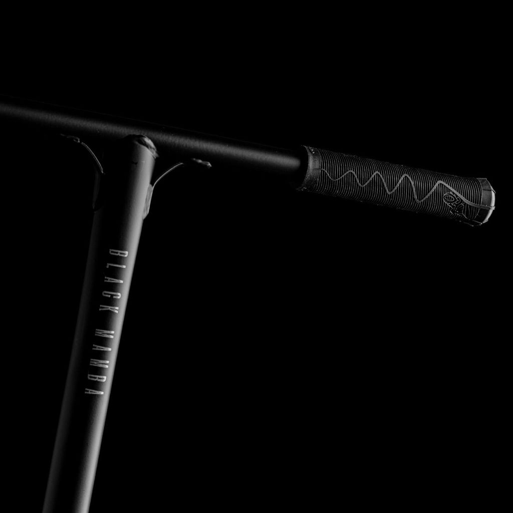 Movino Black Mamba (negra)